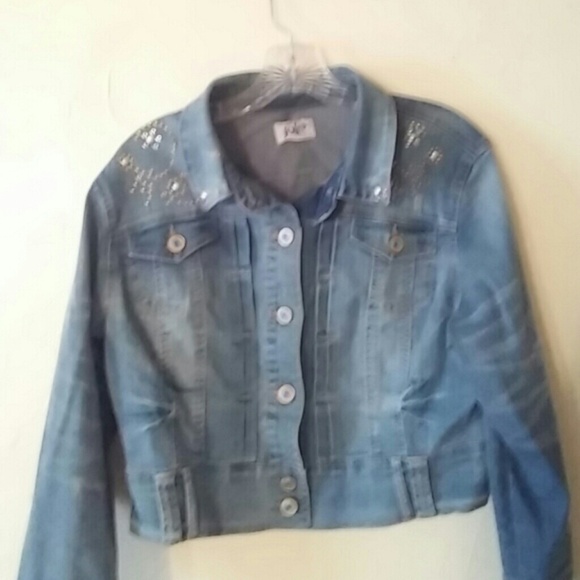 Jean Jacket - Picture 2 of 3